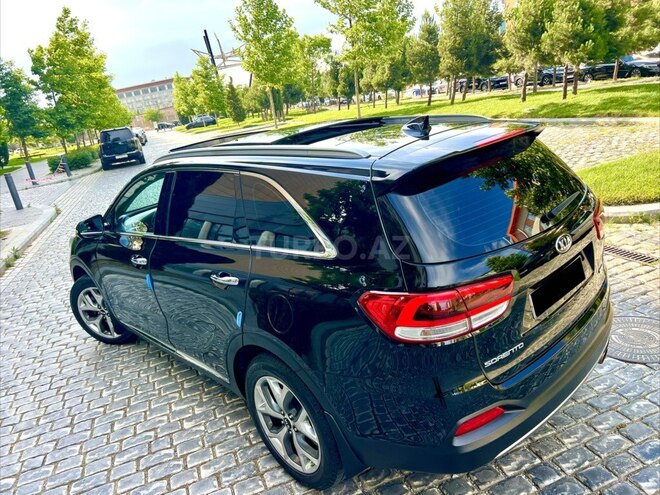 Kia Sorento-7