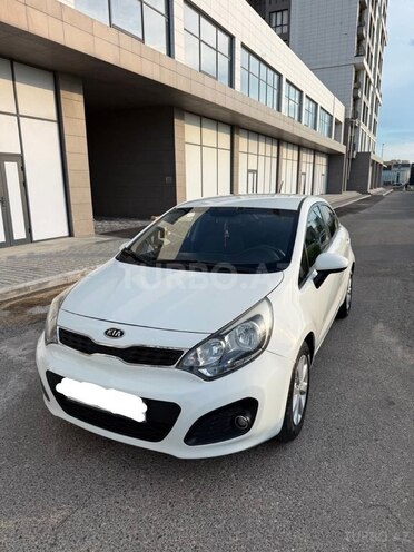 Kia Rio-2