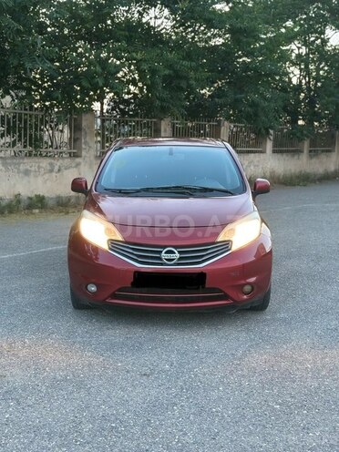 Nissan Note-1