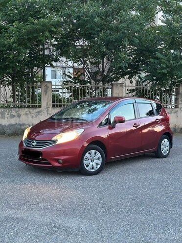 Nissan Note-5