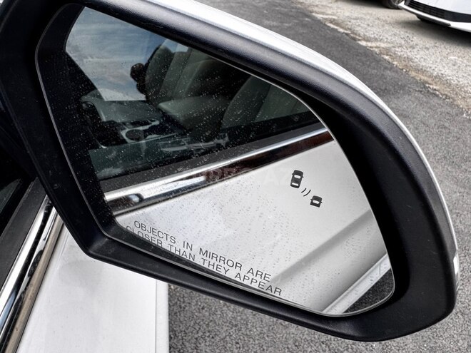 Hyundai Sonata-12