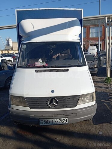 Mercedes Sprinter 412-1