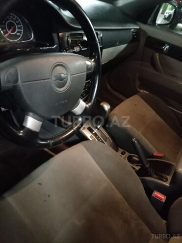 Chevrolet Lacetti-7