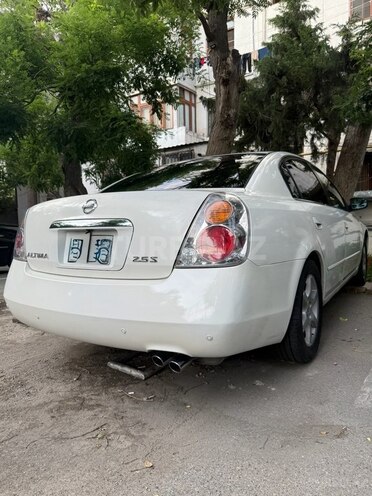 Nissan Altima-9