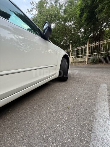 Nissan Altima-8