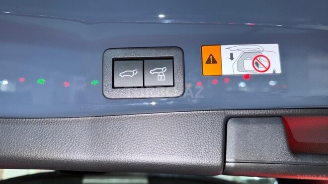 Toyota RAV4-6
