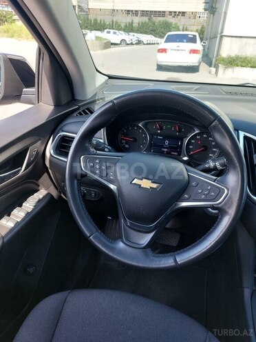 Chevrolet Equinox-8