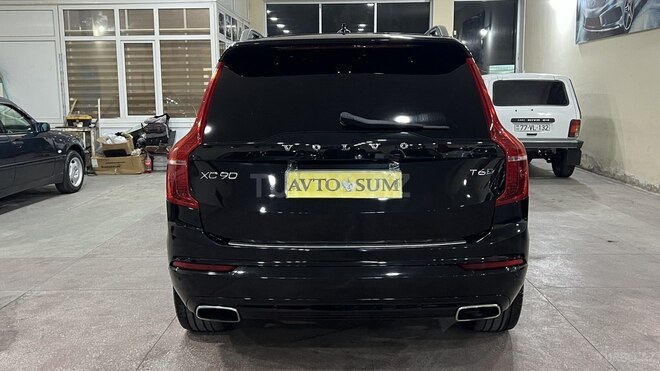 Volvo XC90-7