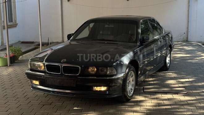 BMW 728-8