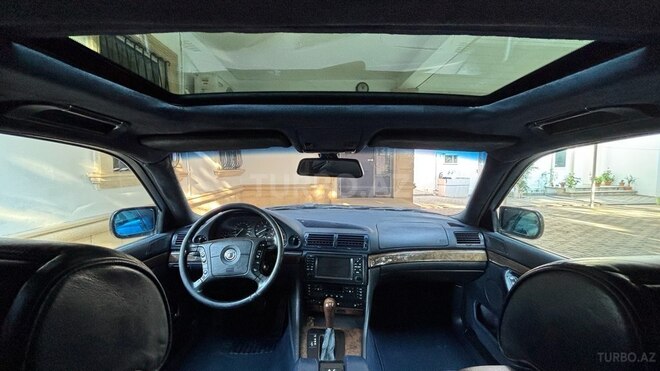 BMW 728-15