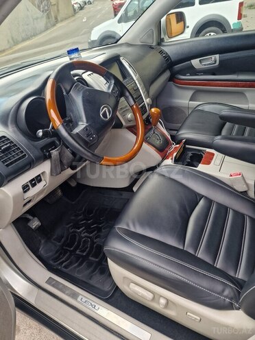 Lexus RX 330-9