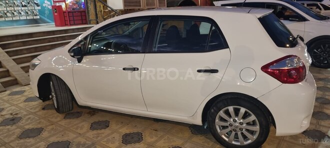 Toyota Auris-3