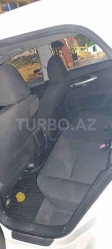 Toyota Auris-8