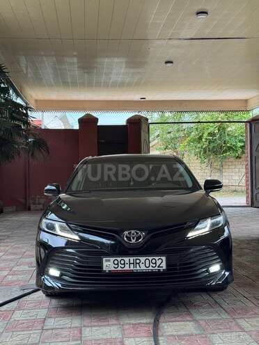 Toyota Camry-1