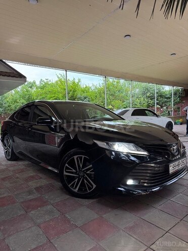 Toyota Camry-7