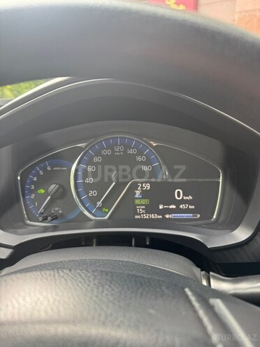 Toyota Corolla Axio-7