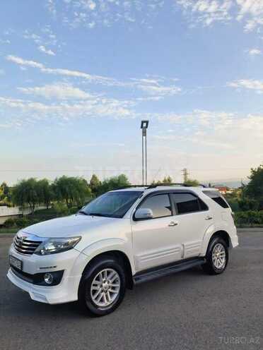 Toyota Fortuner-2
