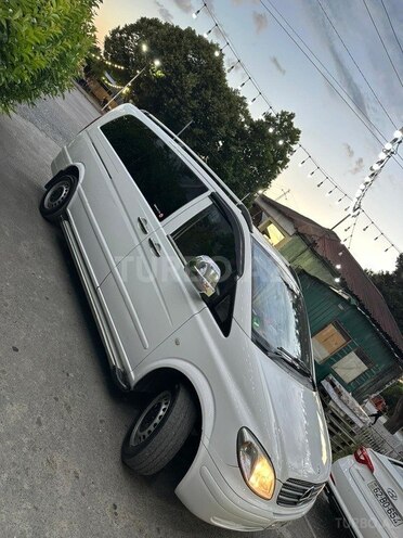 Mercedes Vito 115 CDI-13