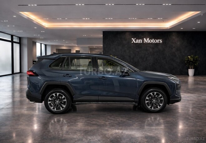 Toyota RAV4-3