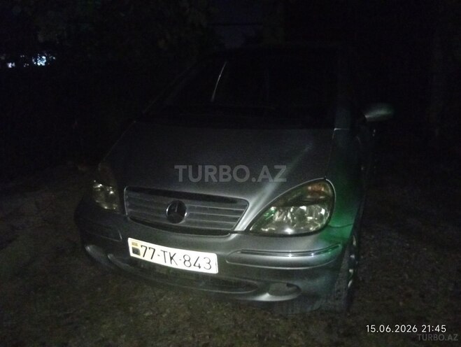 Mercedes A 160-2