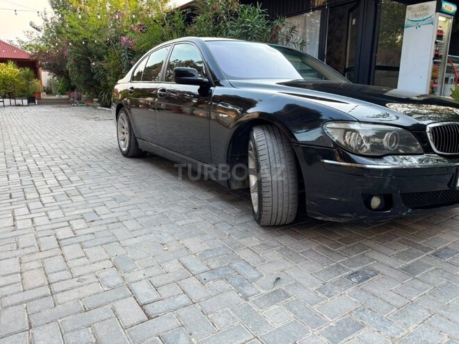 BMW 740-4