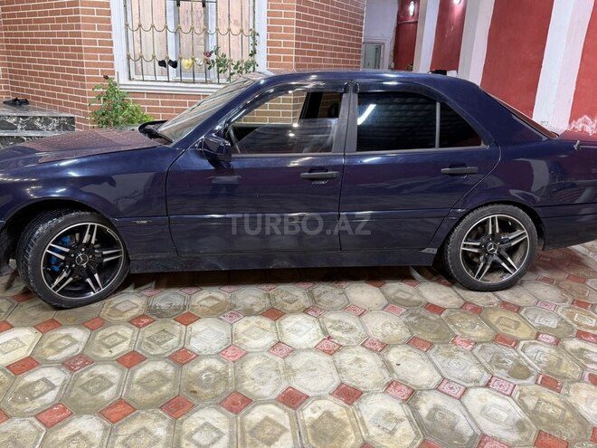 Mercedes C 250-10
