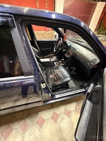 Mercedes C 250-6