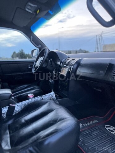 Hyundai Terracan-13