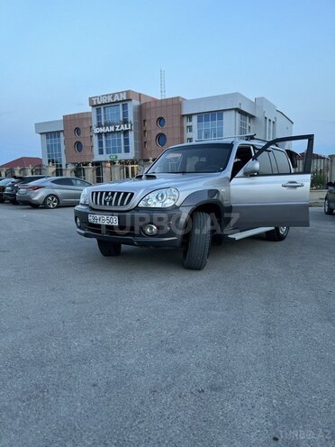 Hyundai Terracan-6