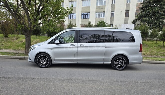 Mercedes V 250-2