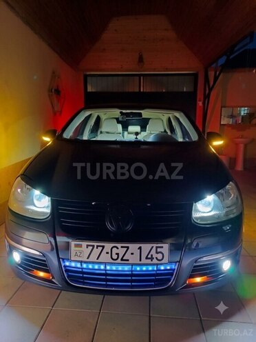 Volkswagen Jetta-4