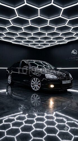 Volkswagen Jetta-11