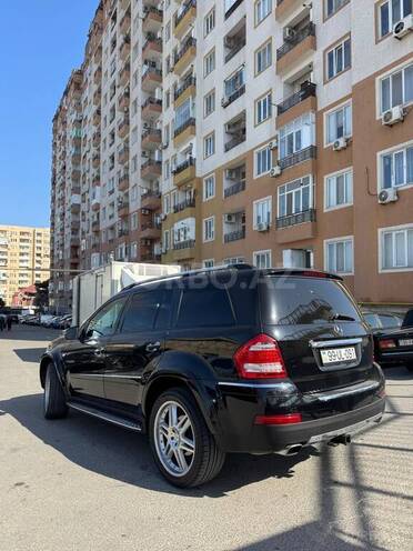 Mercedes GL 450 4MATIC-7