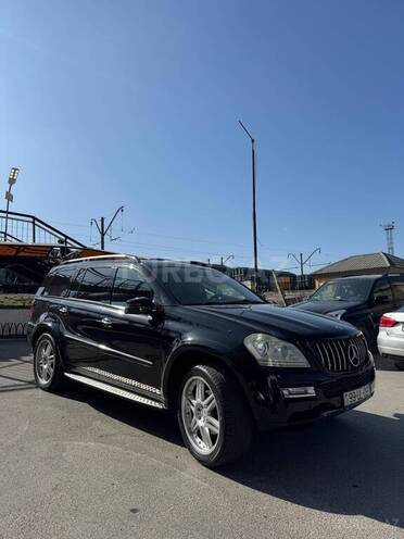 Mercedes GL 450 4MATIC-4