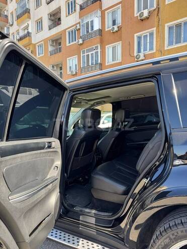 Mercedes GL 450 4MATIC-12