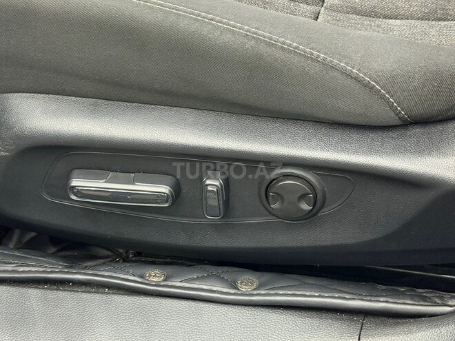 Honda Accord-13