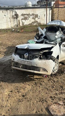 Renault Logan-1