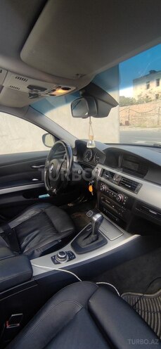 BMW 320-3