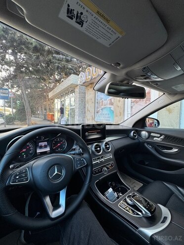 Mercedes C 350 e-5