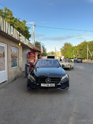 Mercedes C 350 e-1