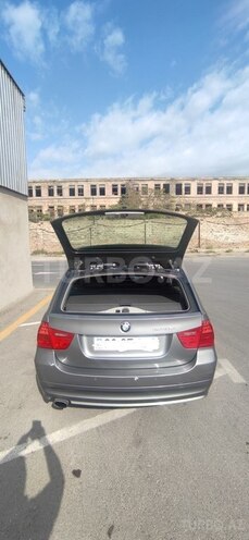 BMW 320-12