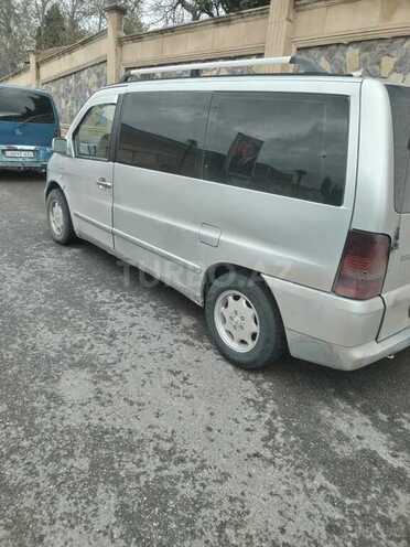 Mercedes Vito 112 CDI-3