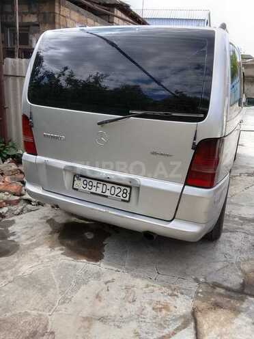 Mercedes Vito 112 CDI-9