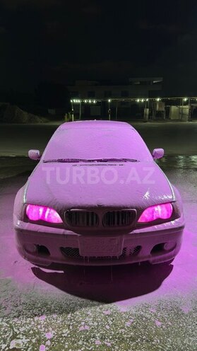BMW 320-2