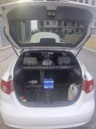 Chevrolet Lacetti-14