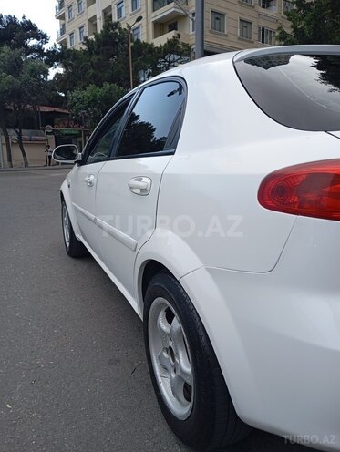 Chevrolet Lacetti-6