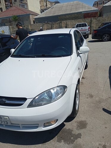 Chevrolet Lacetti-1