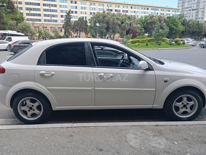 Chevrolet Lacetti-5