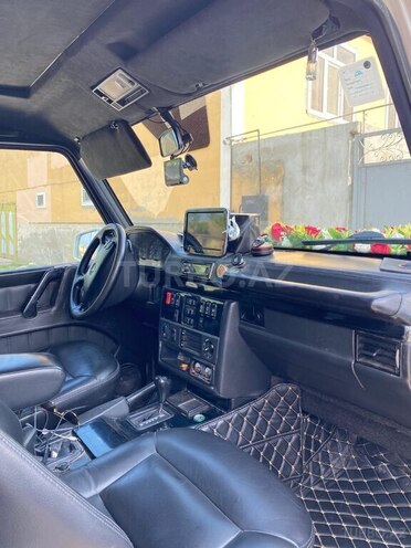Mercedes G 300-4