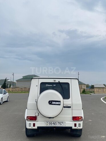 Mercedes G 300-6